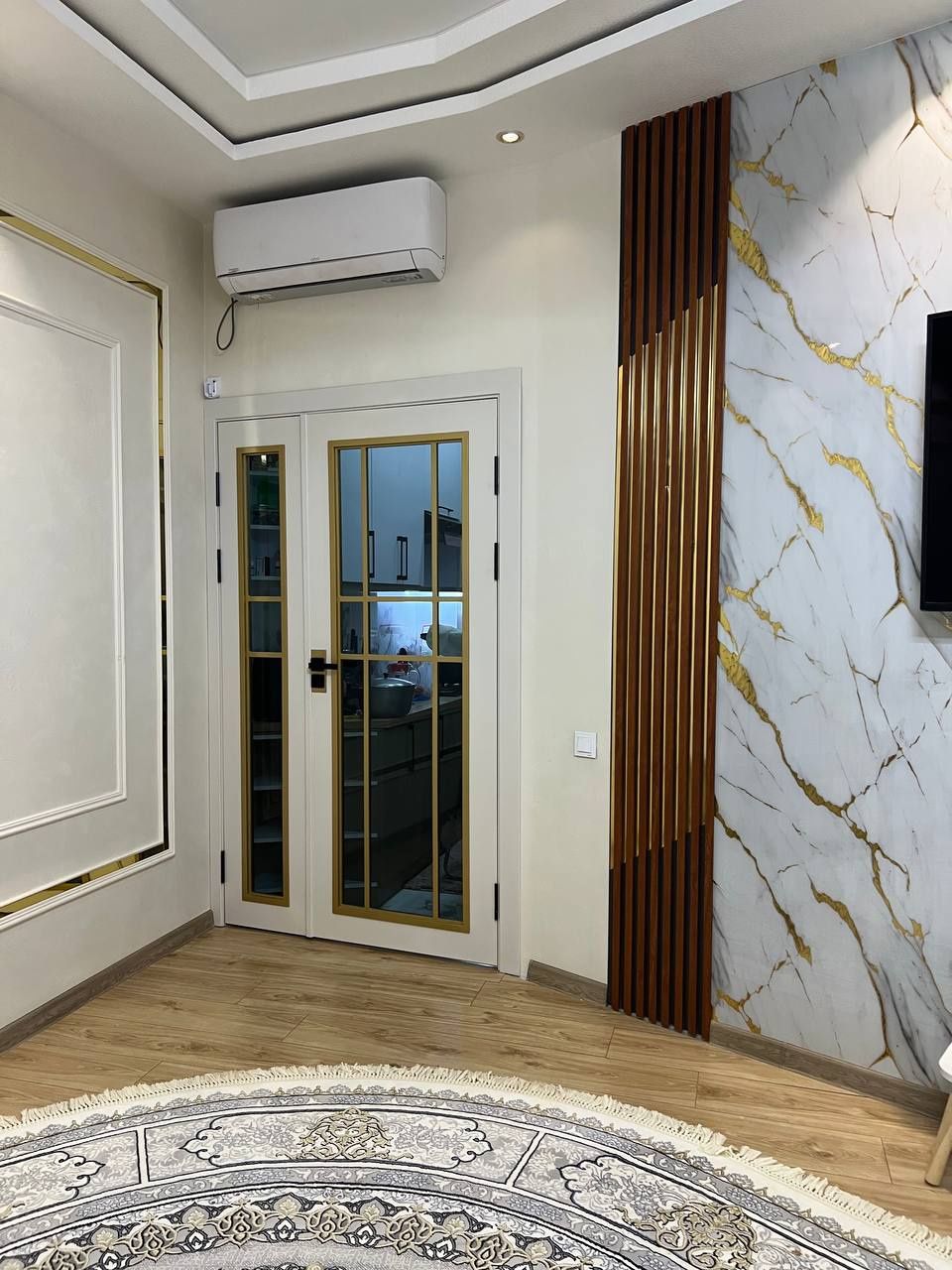 Продам свою собственную на кишмишке 2 км кв  Срочно