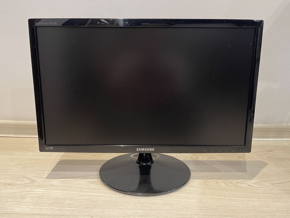 Монитор Samsung syncmaster Sa300