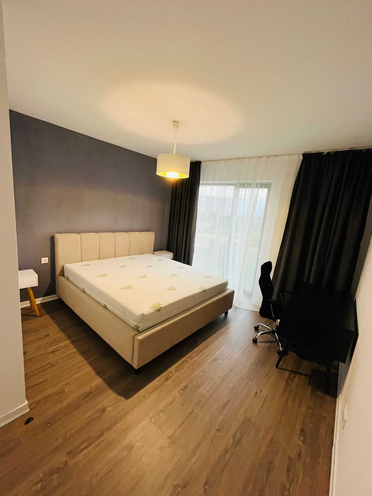 Inchiriere apartament 2 camere decomandat, loc parcare, complex Cloud9