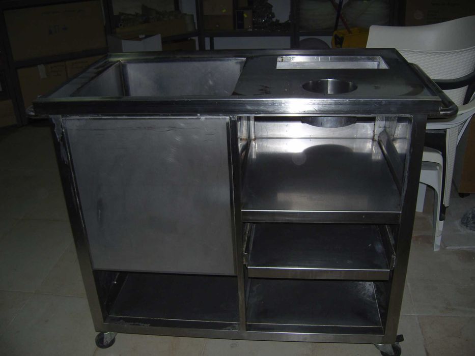 Разпродажба! Количка сервитьорска инокс