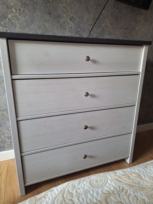 Продам б/у комод