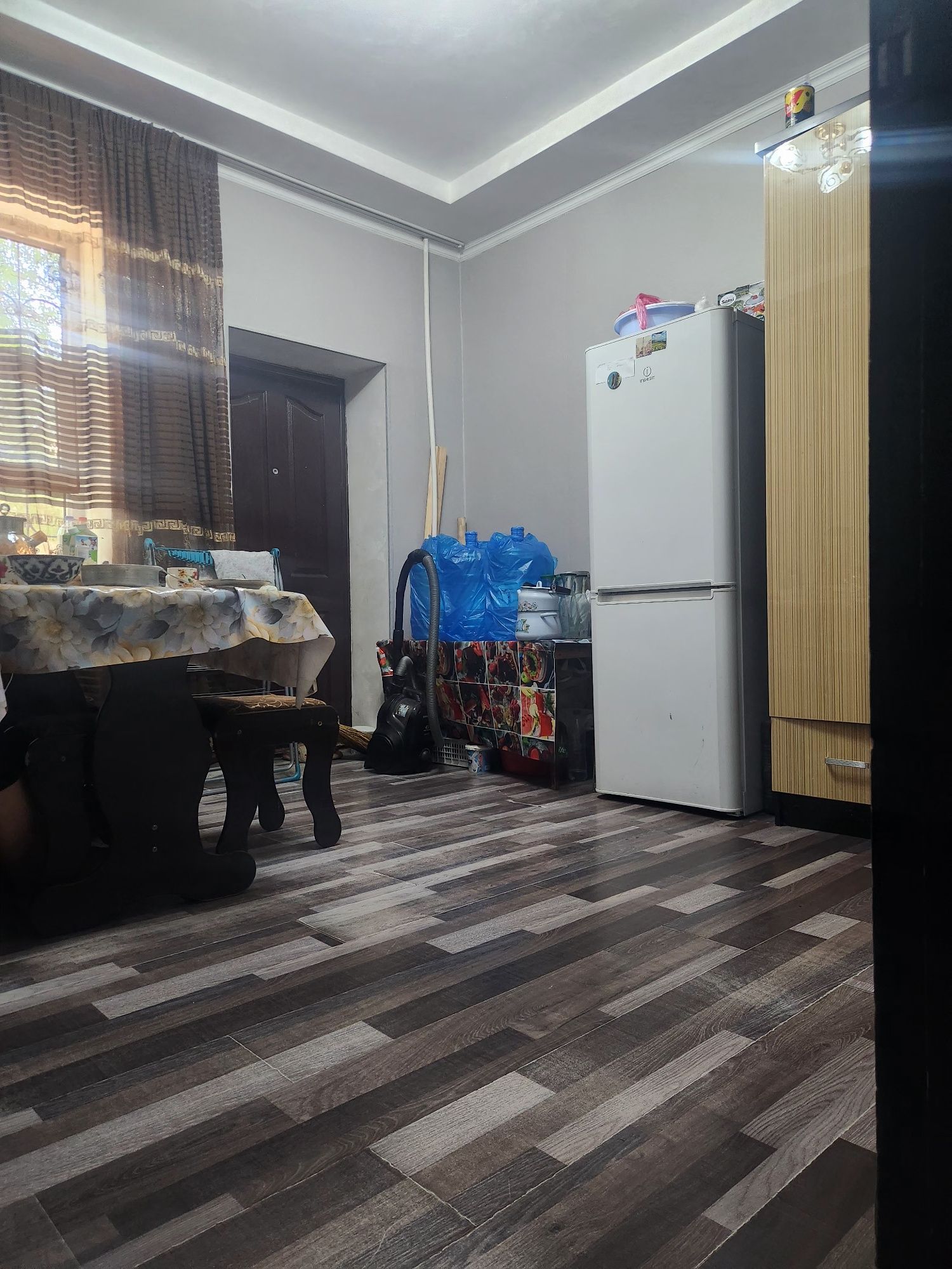 Продаётся 2 ком квартира