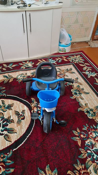 Продаю детский велосипед в идеальном состоянии есть и другие мои объяв