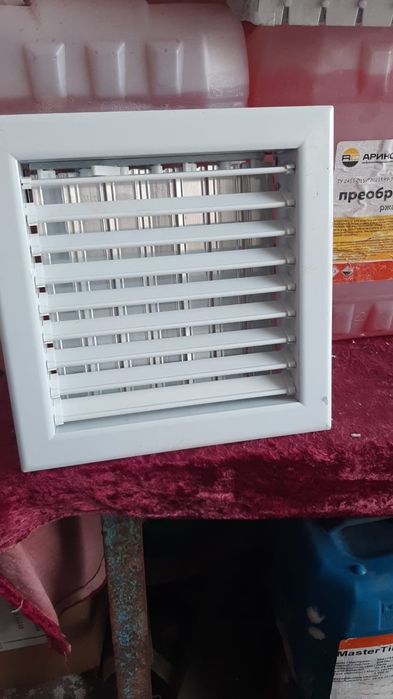 Продам   решетки