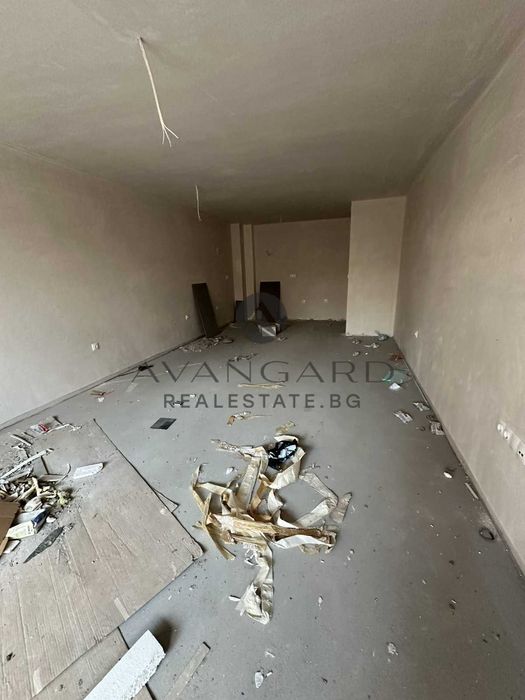 Продава се Тристаен апартамент в Пловдив, Кършияка - 122 кв.м за 1469 €/кв.м - Снимка #2