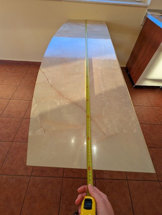 Mobila bucătărie, hota și plita mica