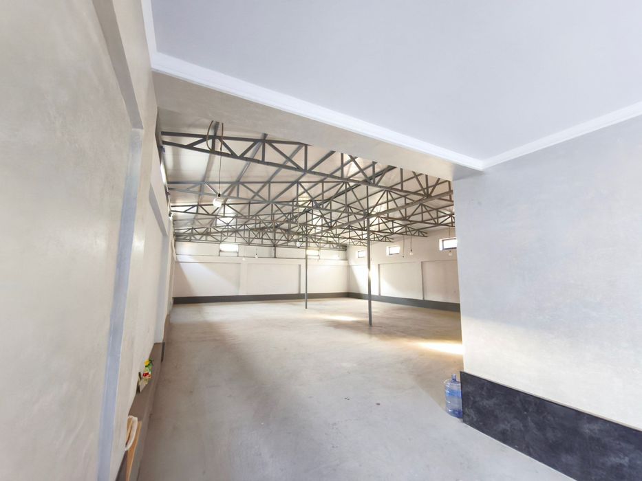 Сдаётся в аренду не жилое помещение в Алмазарском р-не!