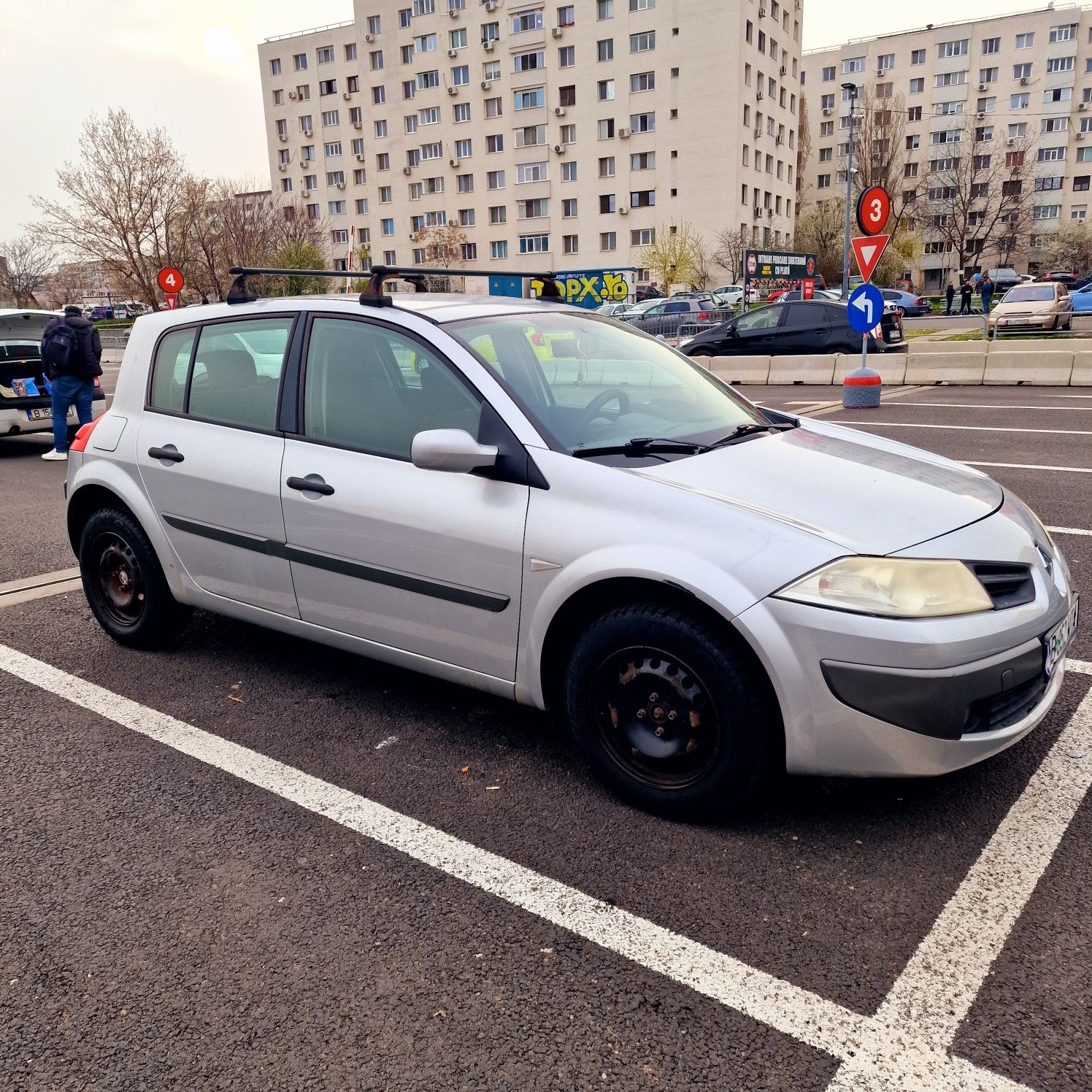 Renault Megan 2 hatchback