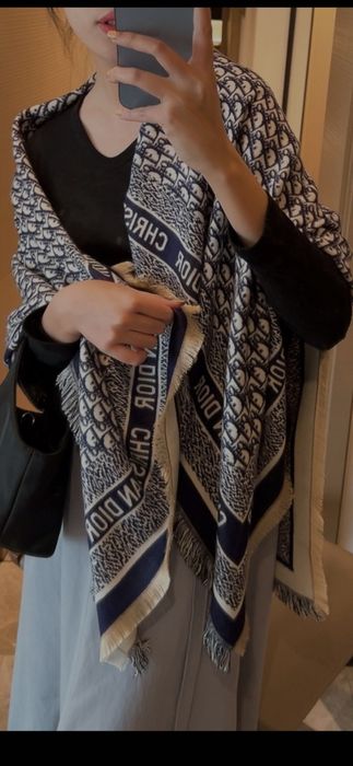 Fular Christian Dior, model 2026, 3 modele