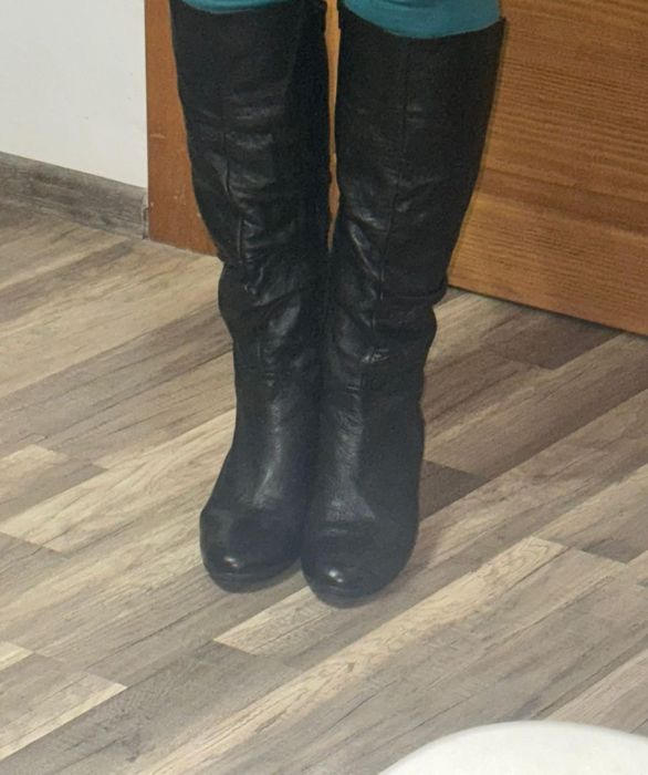 Cizme dama elegante din piele neagra  mărimea 42