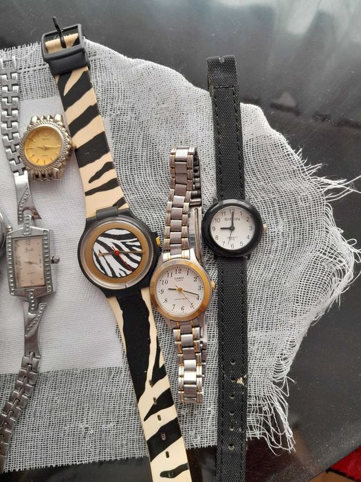 Ceasuri perfect functionale