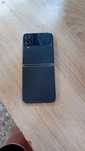 Telefon Samsung  Galaxy  Filip 4 45 GB.