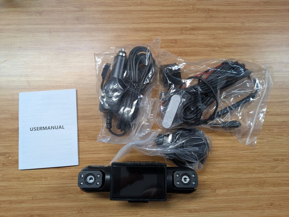 Camera de bord/Camera auto/Dash cam - 4 camere - NOU