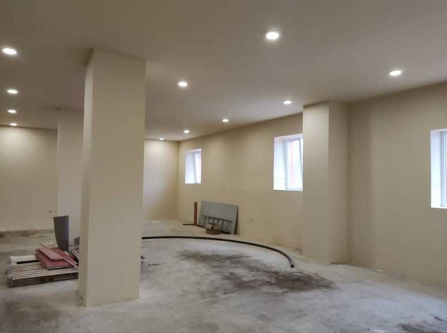 Продава се Склад в Варна, Аспарухово - 530 кв.м за 585 €/кв.м - Снимка #1