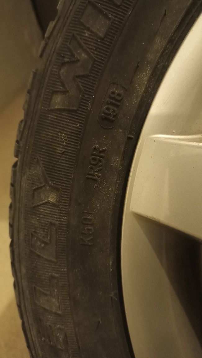 16" Джанти за Мерцедес със зимни гуми 205/55 R16, 4бр+оригин. тасове
