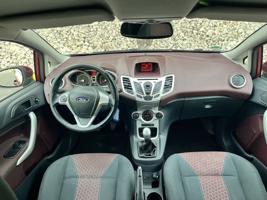 Ford Fiesta Titanium 1.3 82cp 2009