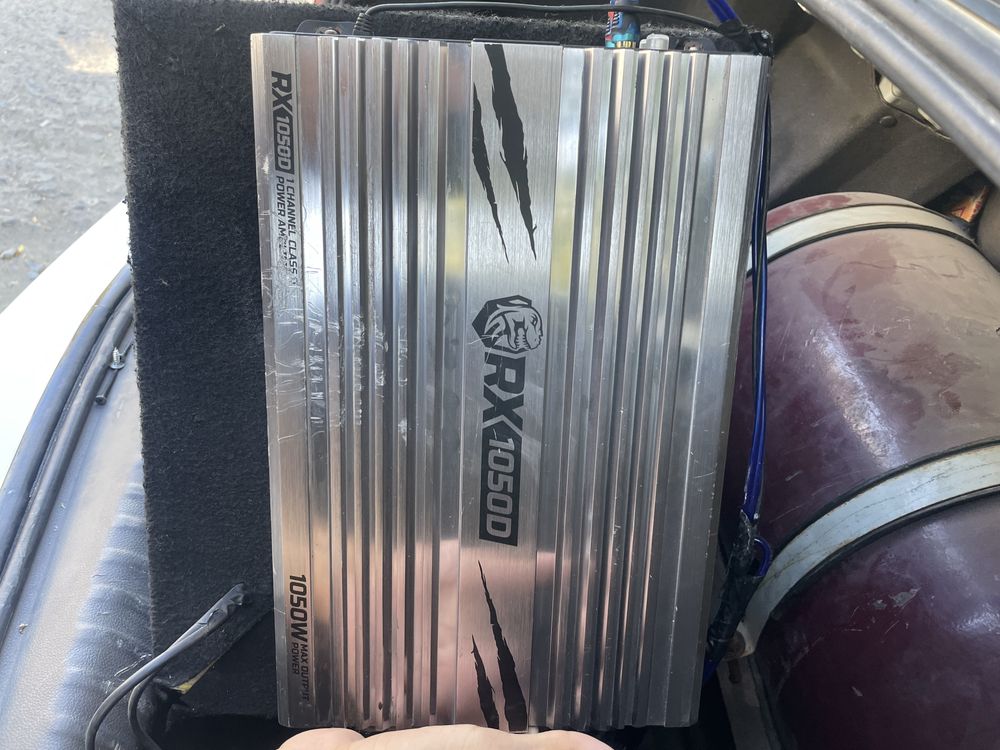 Usilitel 1050w monobloq