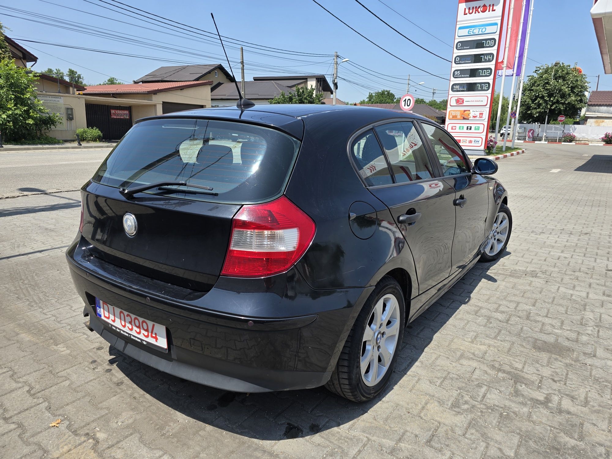 Vând sau schimb Bmw Seria 1