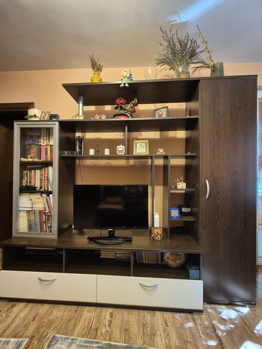 Biblioteca living
