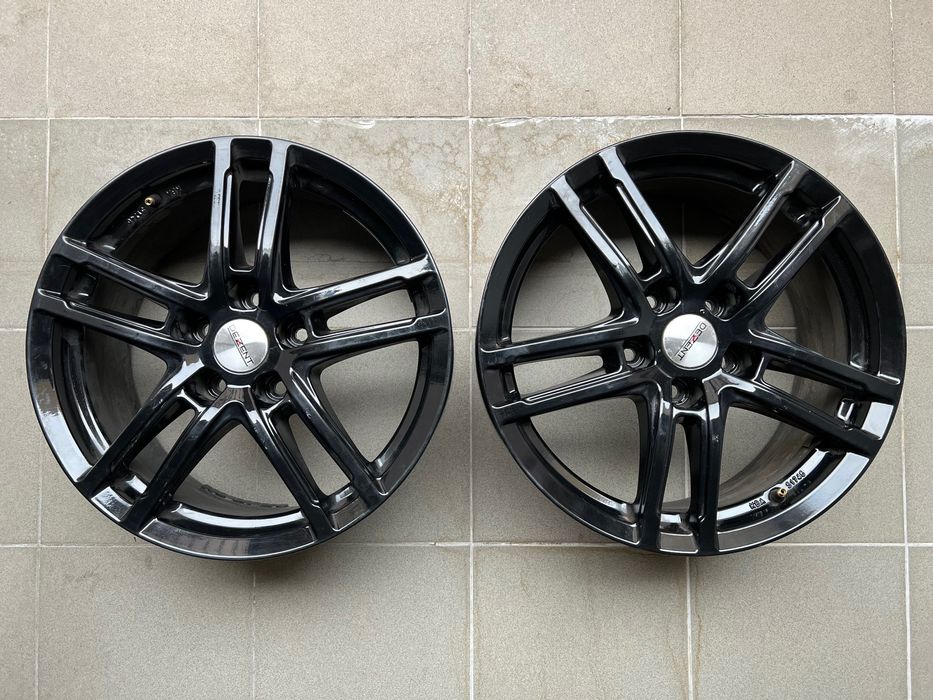2 Jante Dezent R17 5x114.3 Negru lucios
