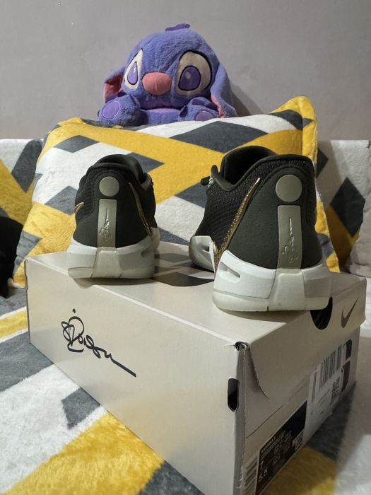 Nike Sabrina 1 Eur38 unisex Gold/Kaki