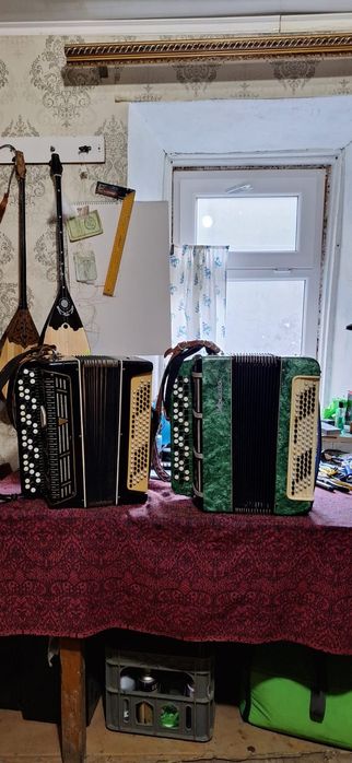 Баян сатылады буу