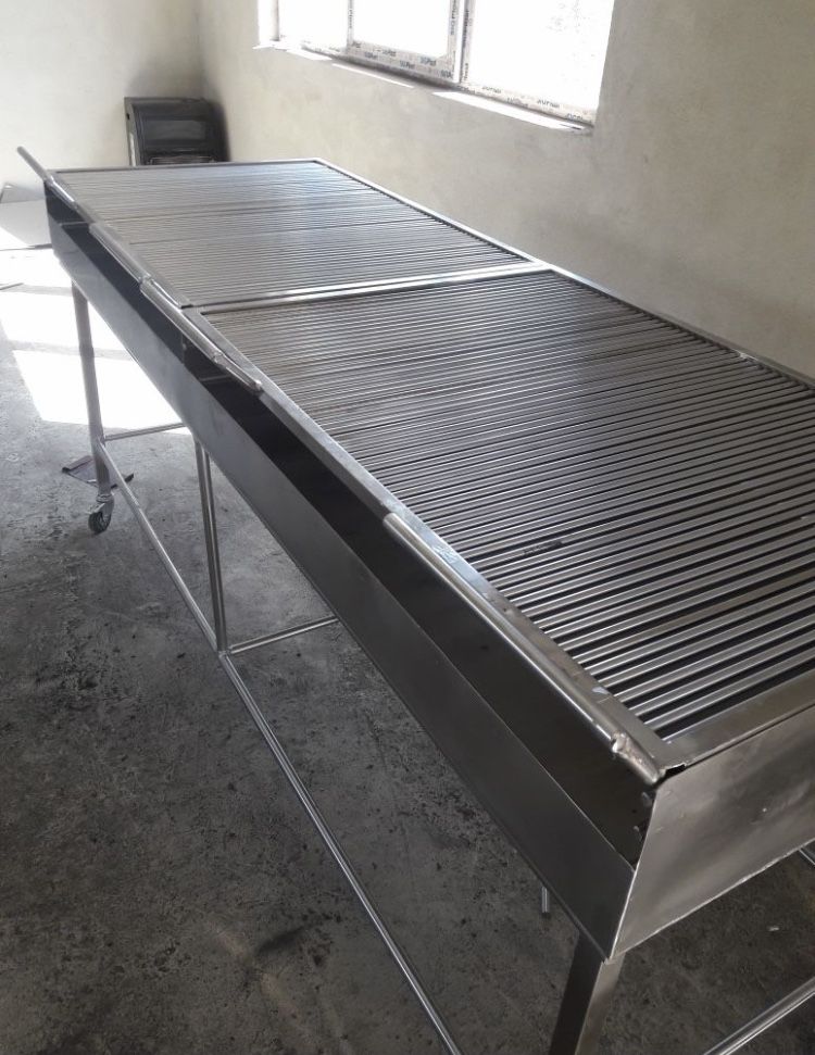 Grilaje gratar inox