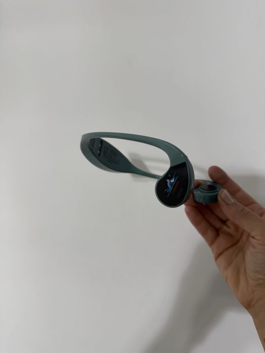 Vand casti pentru inot