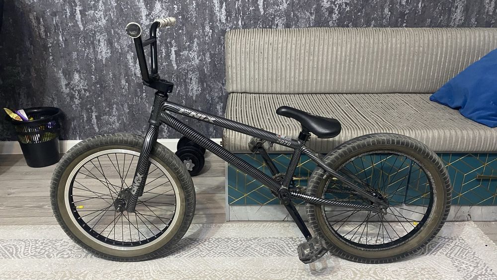 BMX. Трюковой велосипед