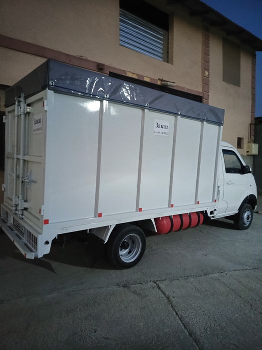Продаётся шинарей фургон новый
