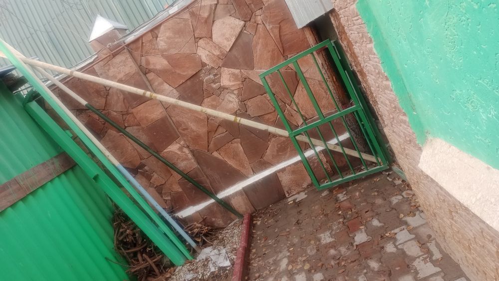 продается труба газовая 32,50 мм
куски
два куска где то по четыре метр