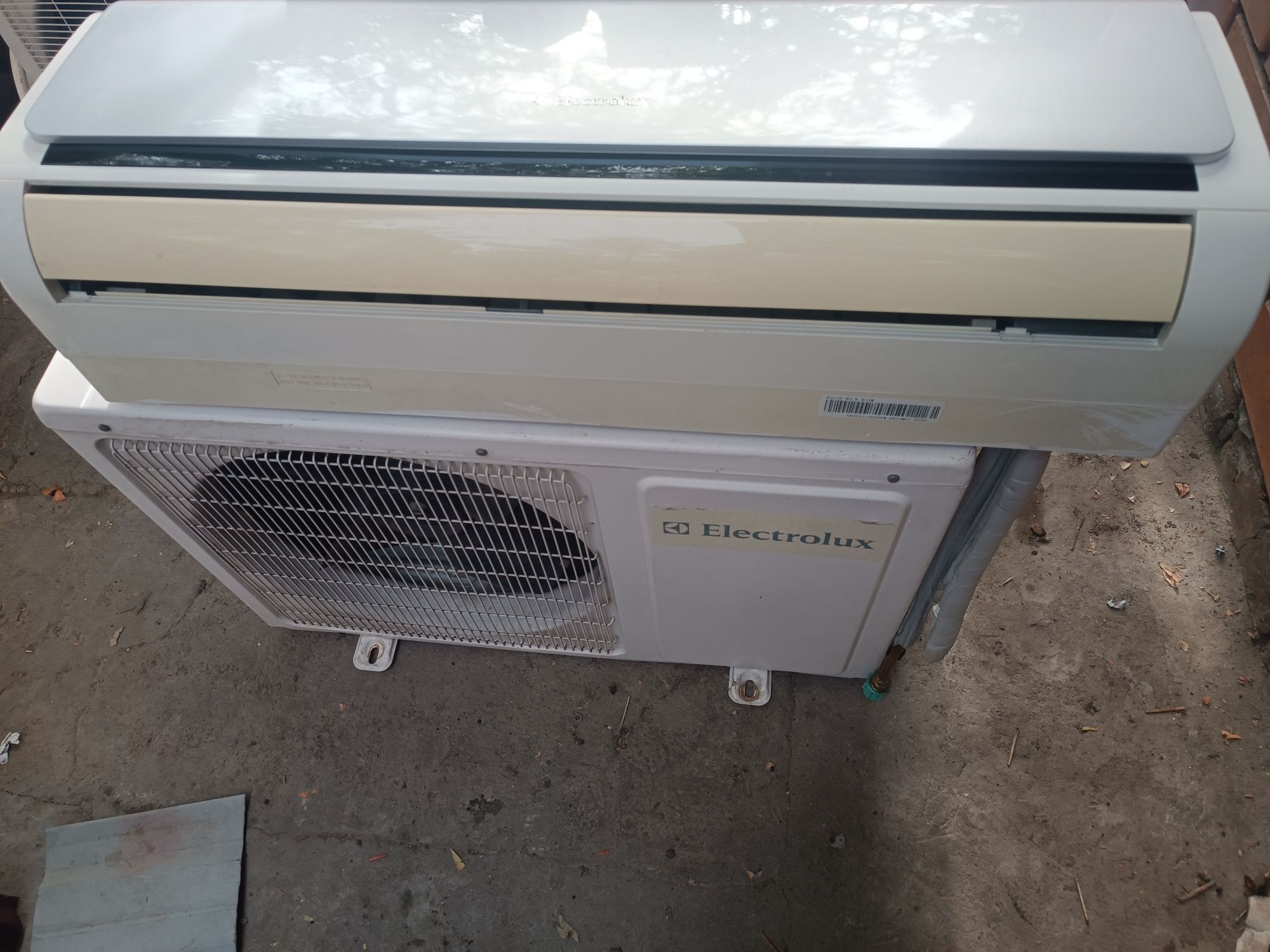 Кондиционер Electrolux 12