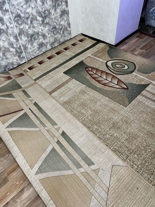 Продам напольный ковер