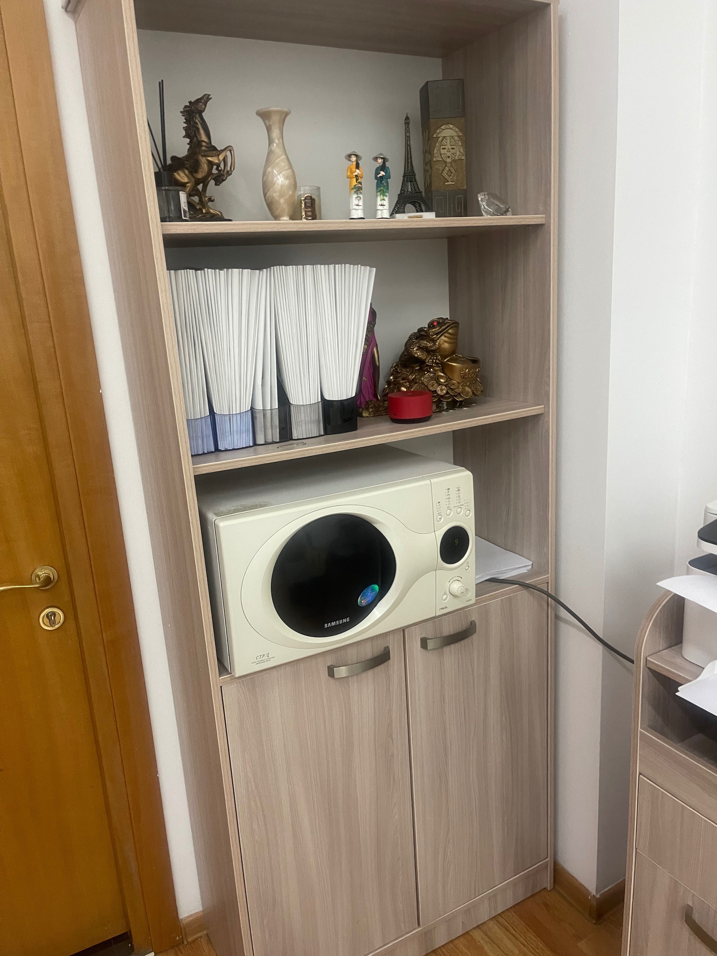 Продам офисную мебель