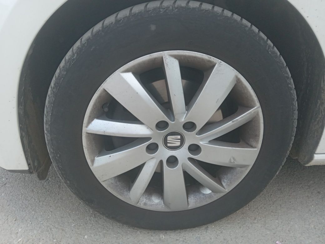 4 летни гуми 205 55 16- 2 Fulda и 2 Bridgestone