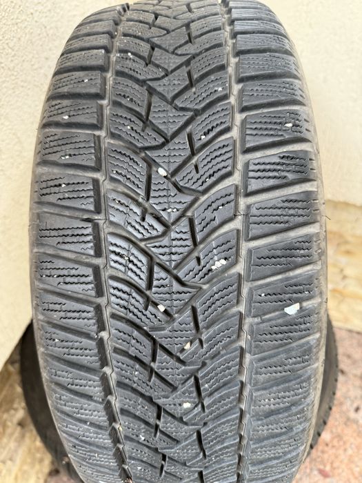 Set 4 anvelope iarnă Dunlop Winter Sport 5 – 205/50 R17 93H XL