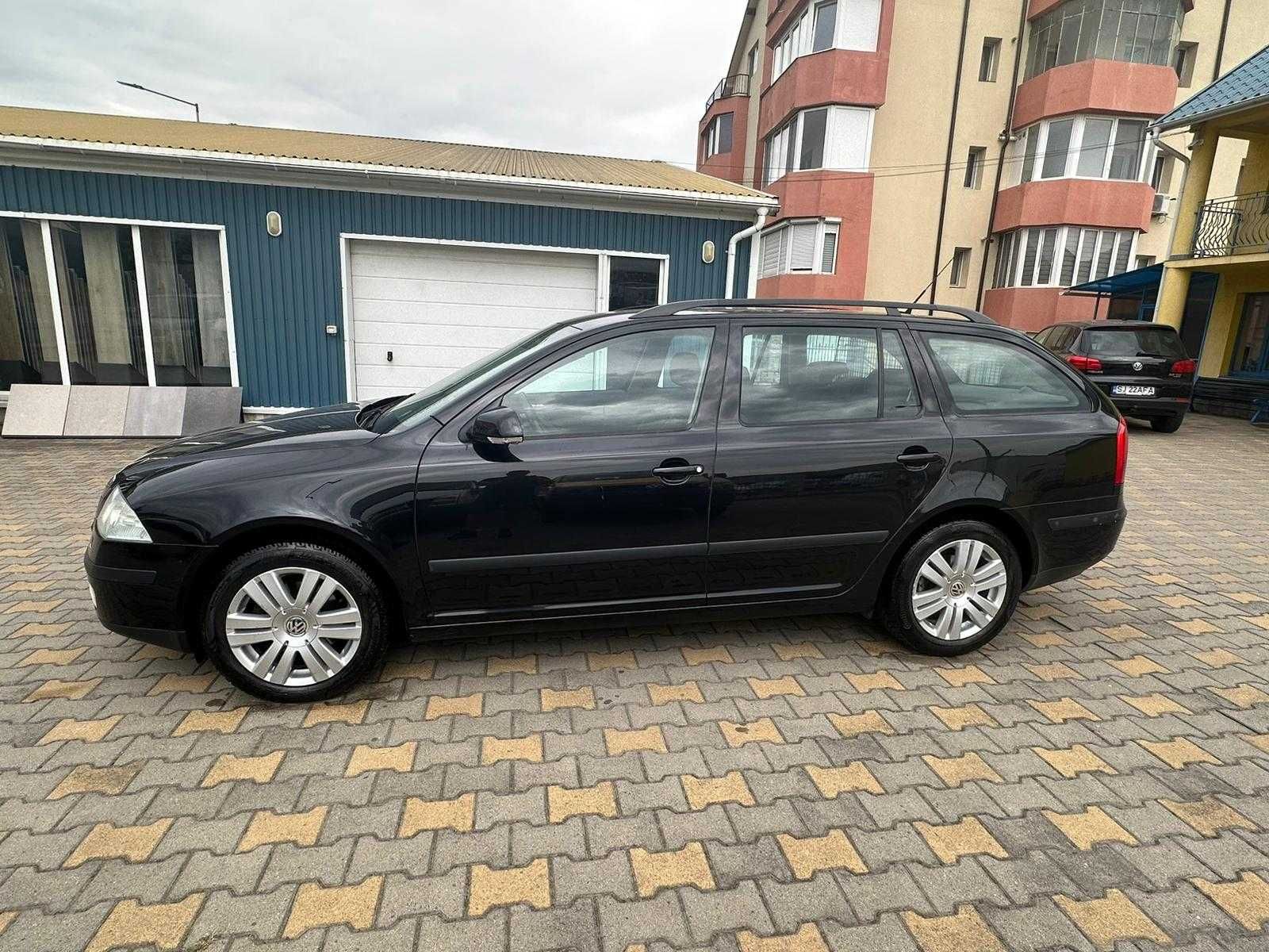 Skoda Octavia cash sau rate