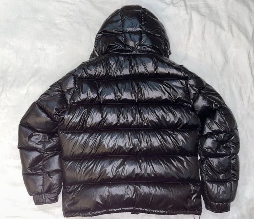 geaca monncler maya