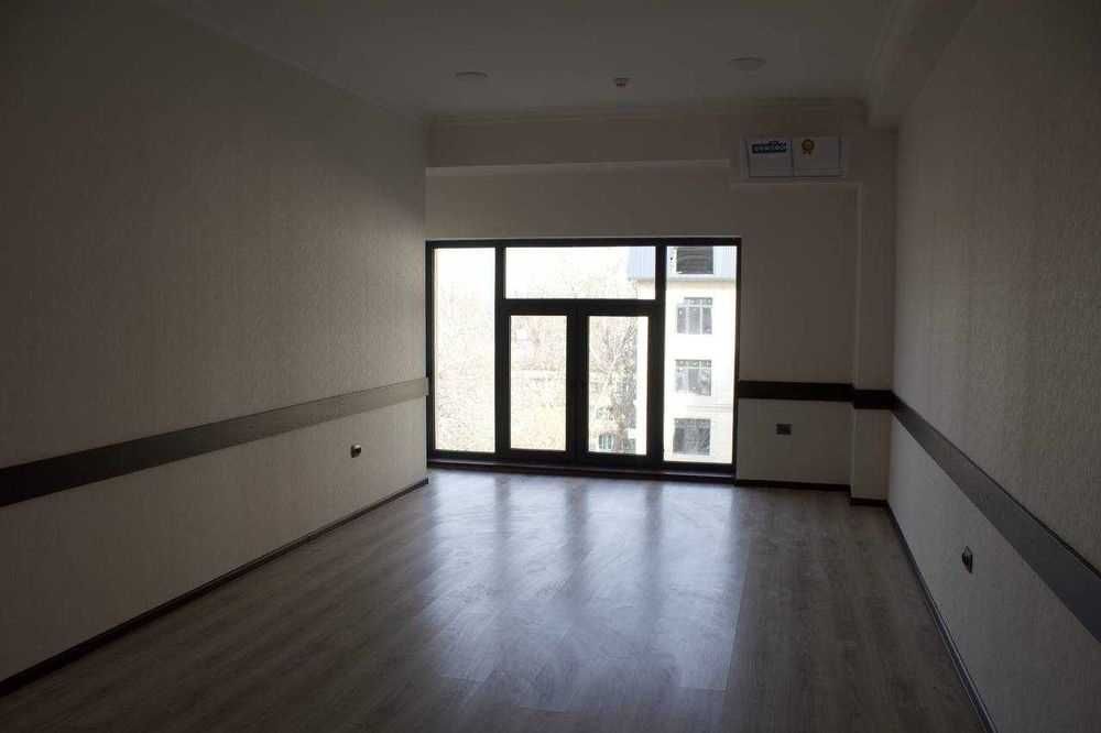 Сдаётся офис 60м², Ц1, 6/7 эт., евро ремонт, 2 линия, 650$/мес