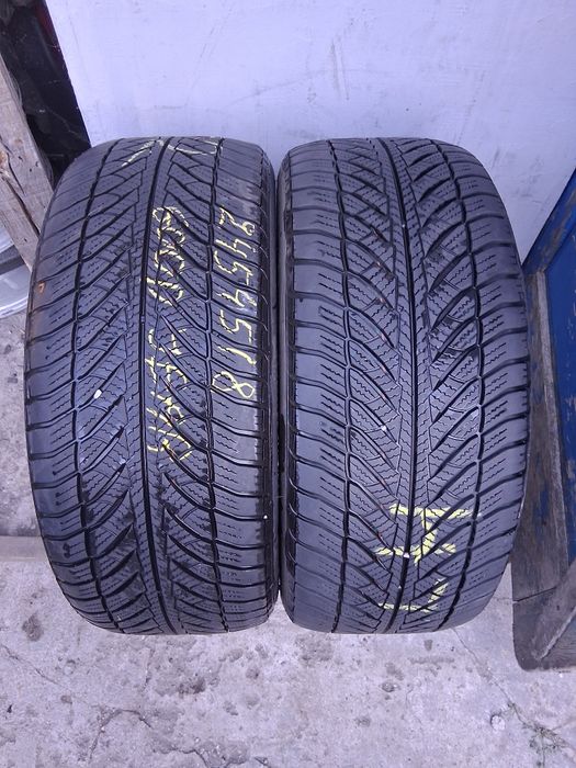 245 45 18 GOOD YEAR 2бр зимни RUN FLAT