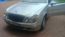 Mercedes E 220 w211