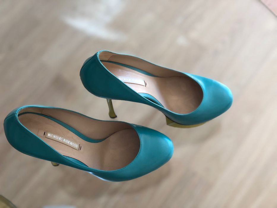 Pantofi-statement Nicholas Kirkwood. Nimic altceva de spus.