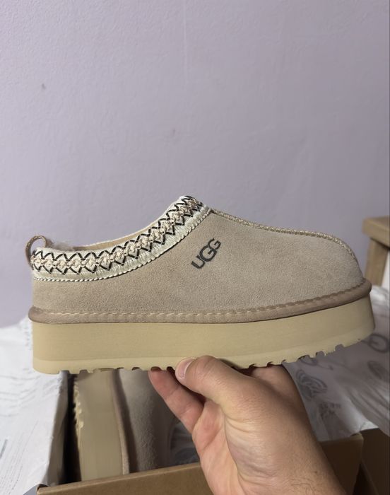 Ugg Tazz Sandy.