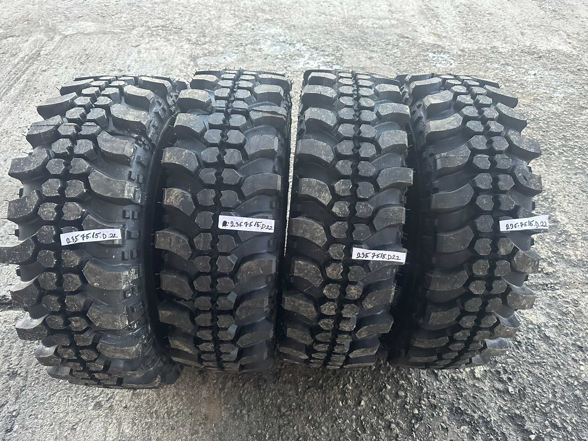 Anvelope Off-Road 235/75/15 TZ GOMME - NOI