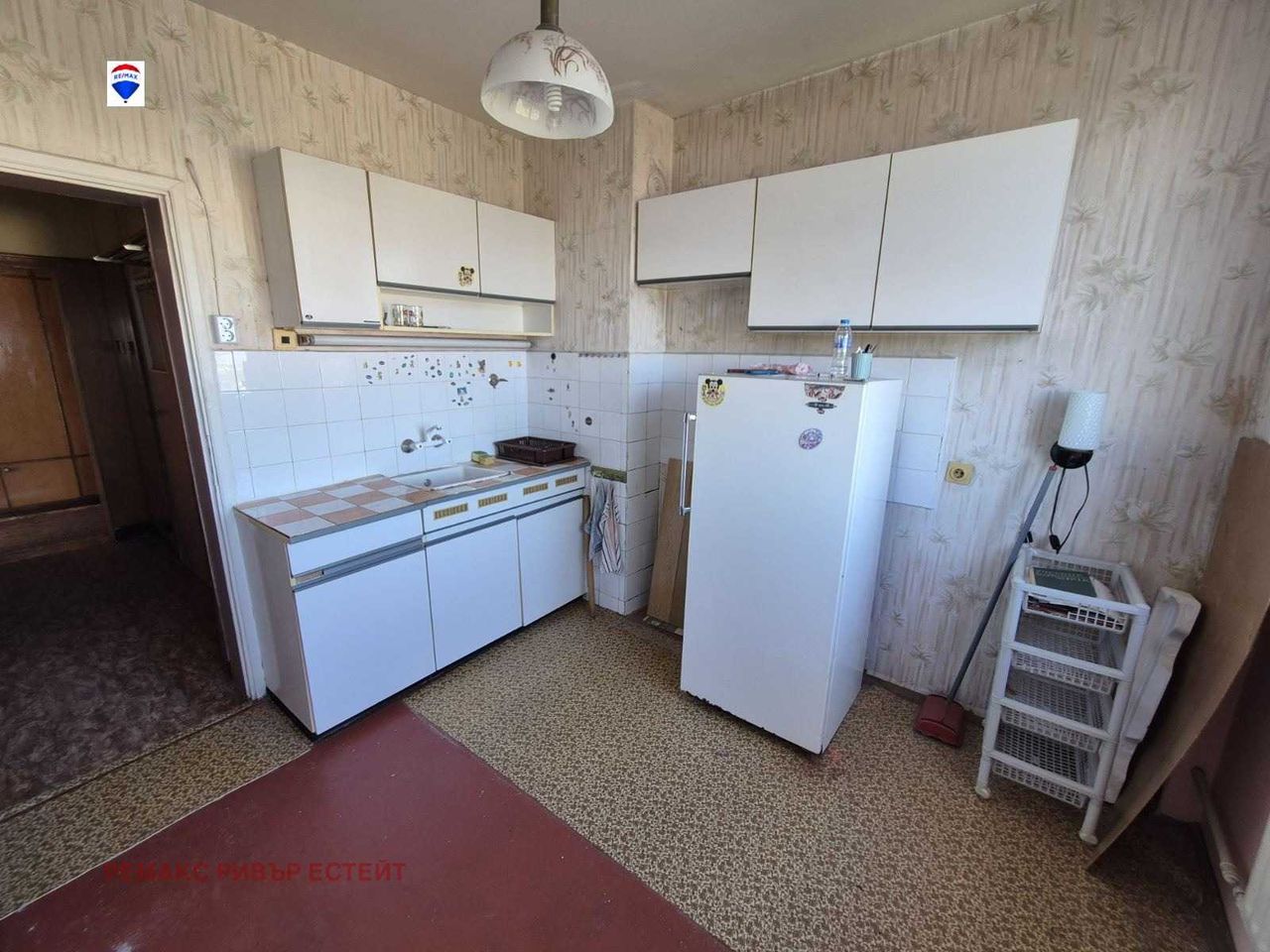 Продава се Двустаен апартамент в Русе, Възраждане - 62 кв.м за 1194 €/кв.м - Снимка #3