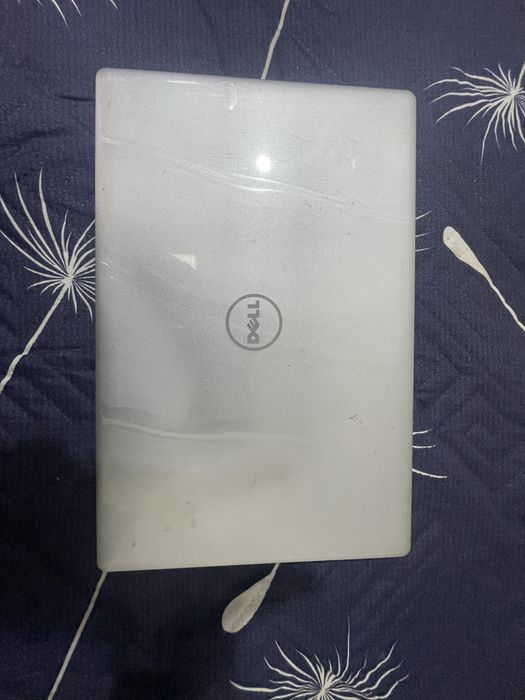 Продам нетбок в отличном состоянии без царапин