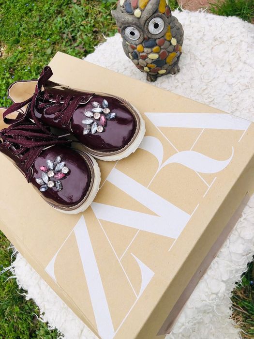 Pantofi fata ZARA-marinea 32,,inter 20,5cm,ca piele,Geox,Guess,Michae