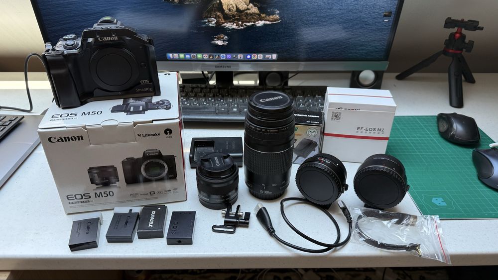 Canon M50 с аксесоари, обективи, базов видео-комплект.