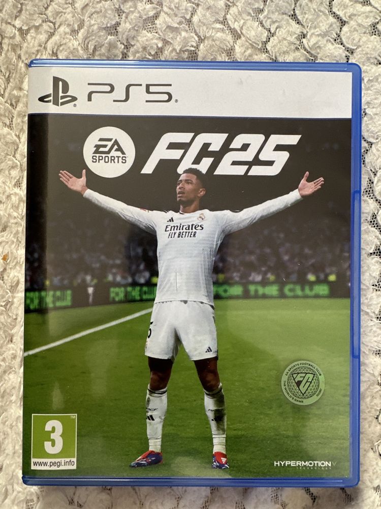 Игра FC25 PS5.