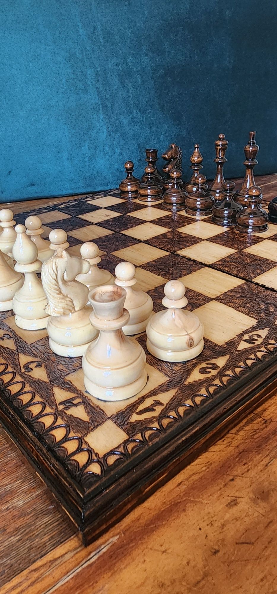 Шахматы нарды ручной работы отличный подарок себе и близким